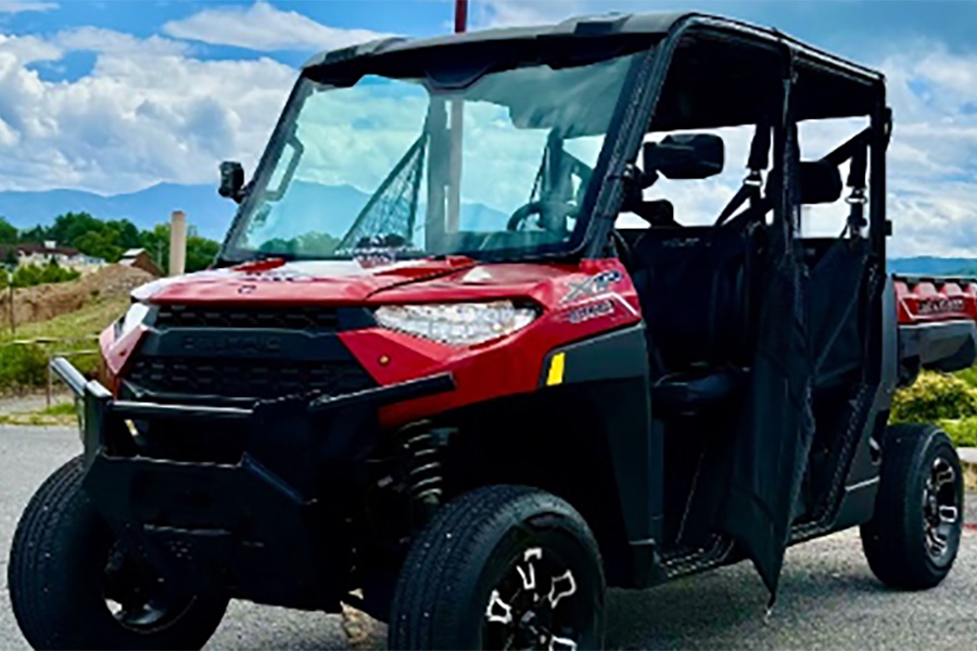 Can Am Defender UTV Rental Best Rentals in the Smokies at Wranglers and Razors
